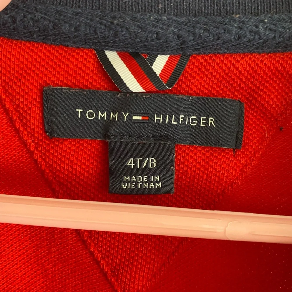 Tommy Hilfiger 4T tee - Picture 2 of 6